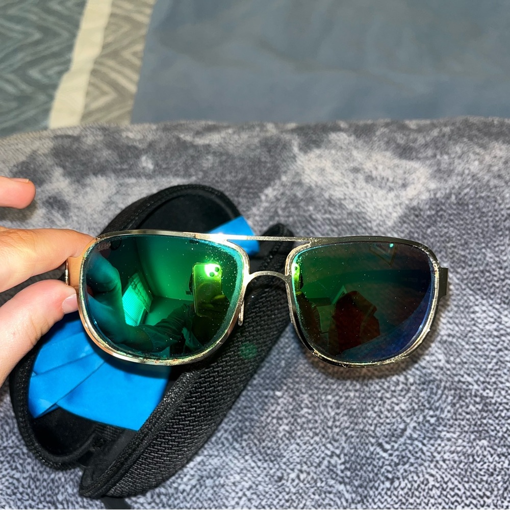 Costa Del Mar sunglasses -Conch